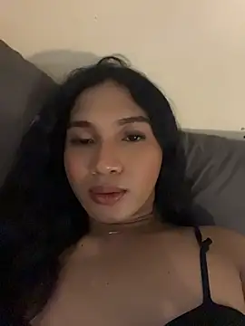 slutty_aki webcam