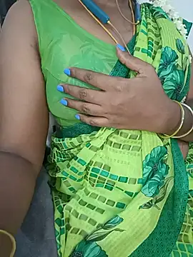 Tamil-hotwife live cam on StripChat