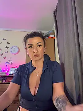 Hotangel75 webcam