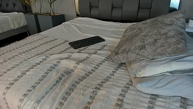 Charlie___Musk webcam