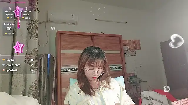 Lili_666 webcam