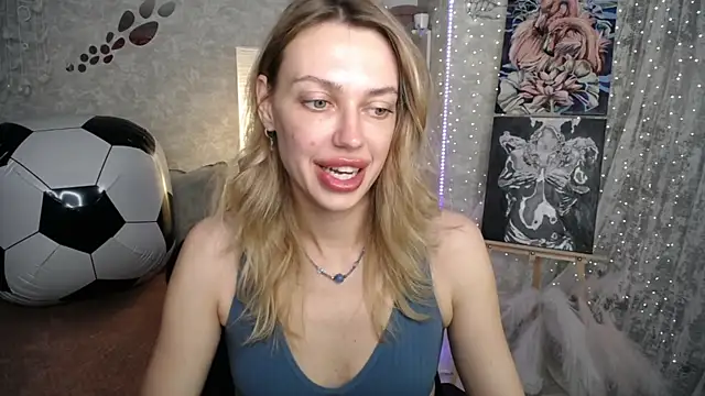 NickyAdamidi webcam
