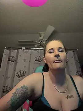 lolabunny9 webcam