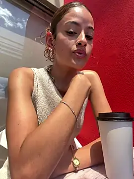 alana15 webcam