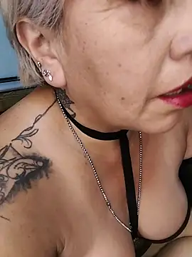 DirtyBIianca webcam