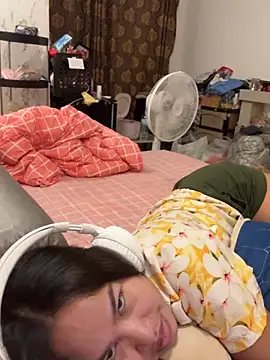 Ponthip webcam
