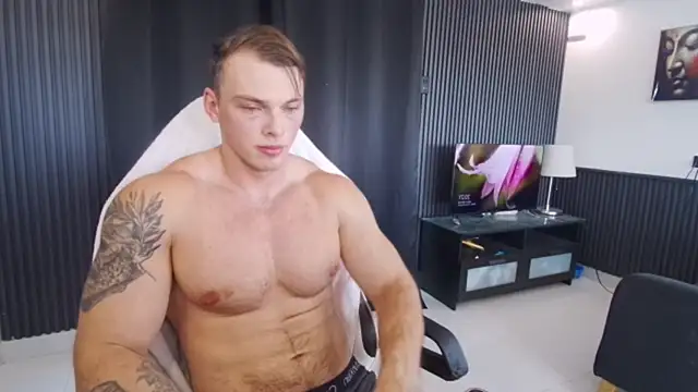YourHotGreg webcam