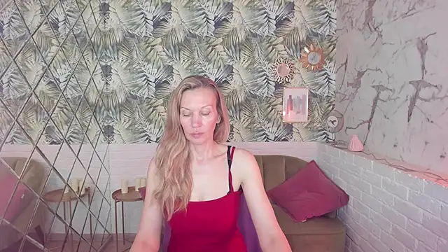 NancyGrace live cam on StripChat