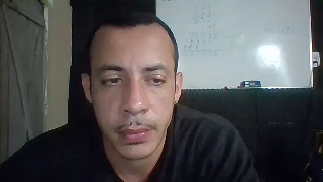 MachoScorpionCaralho webcam