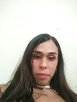 pretty_ariiel webcam