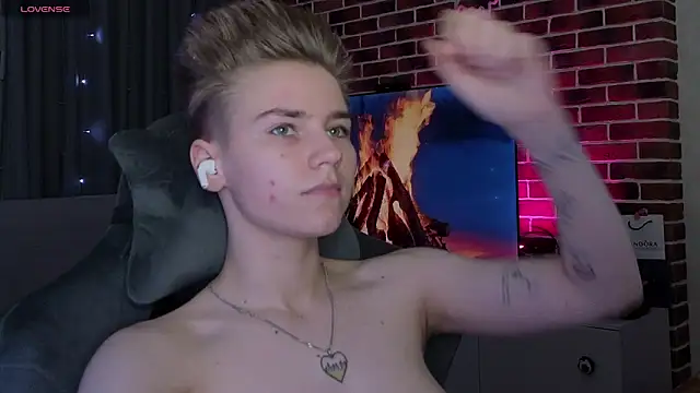 Jean_Willson live cam on StripChat
