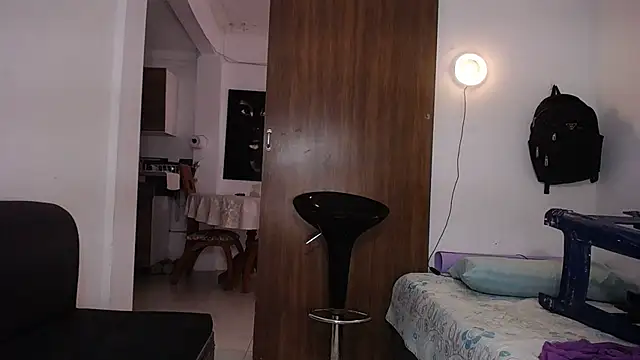 yselahot webcam