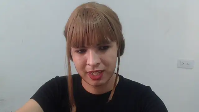 estefania224 webcam