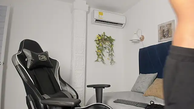 jacob_cum23 webcam