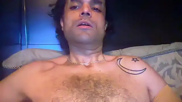 KungFuPanda001 live cam on StripChat