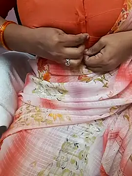 Tamil_Ammani webcam