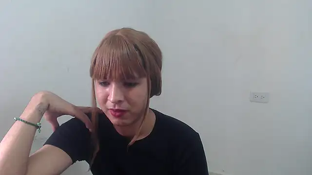 estefania224 webcam
