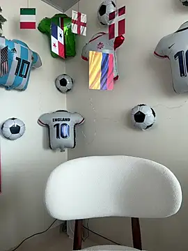 valery_mora webcam