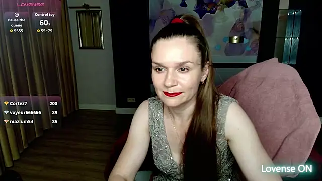 AriaGray webcam