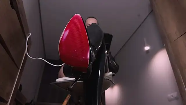 MistressSilvia webcam