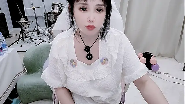 Evangelin-e webcam