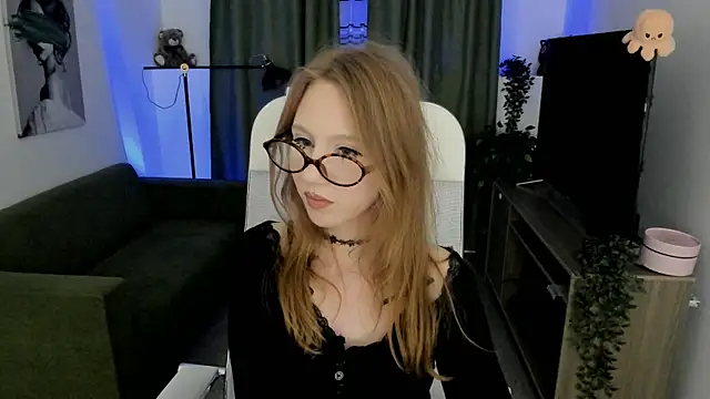 DariaTate webcam