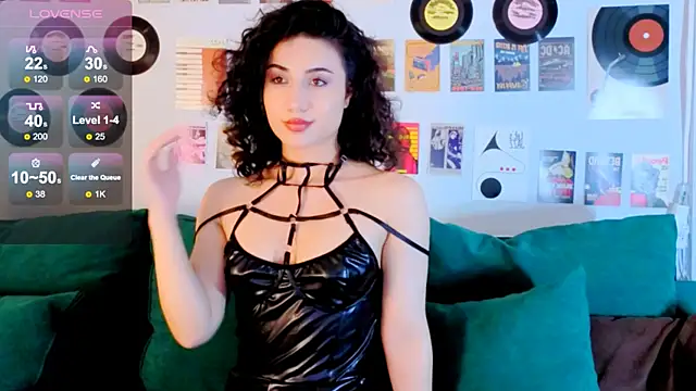 Maya_Rogerss webcam