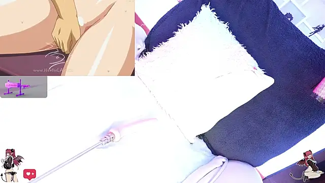 Kira-- webcam