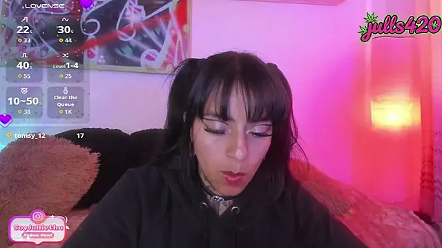 Julls420_ webcam