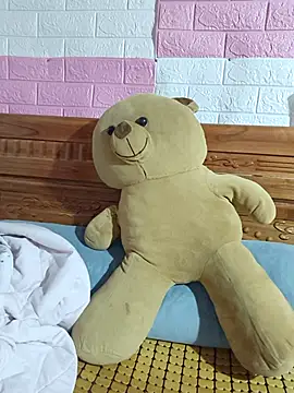 Ngocmai_lazdy webcam