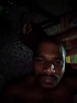 Daddyishere_19 webcam