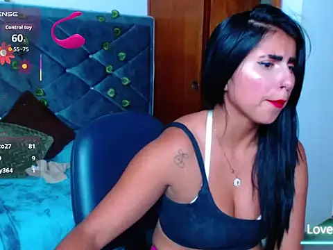 Alisha_Gamskar13 webcam