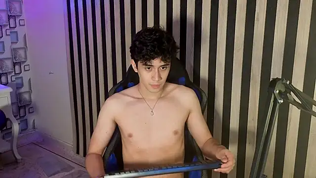 mikevoss_ (M twink) - Spank my ass + Dirty talk over you 🔥