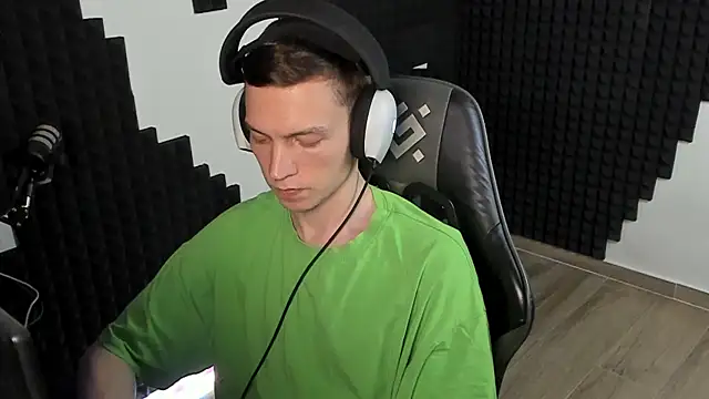 More_than_friend webcam