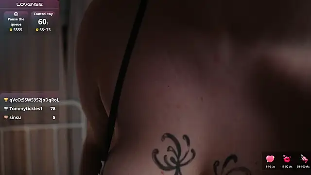 sakura_pinkk webcam