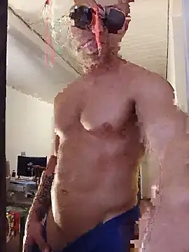 AthleticWomenizer2 webcam