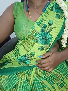 Tamil-hotwife webcam