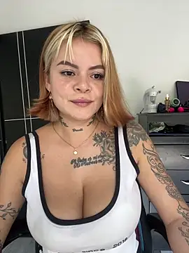 _CuteGirls_ webcam