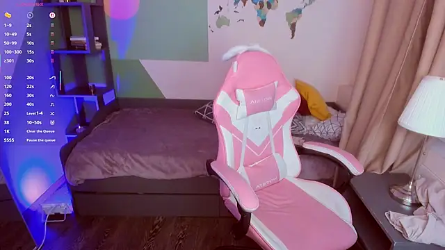 KellyStarlight webcam