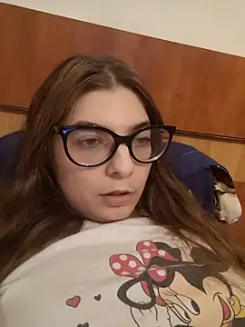 sweetbabygirlforyou webcam