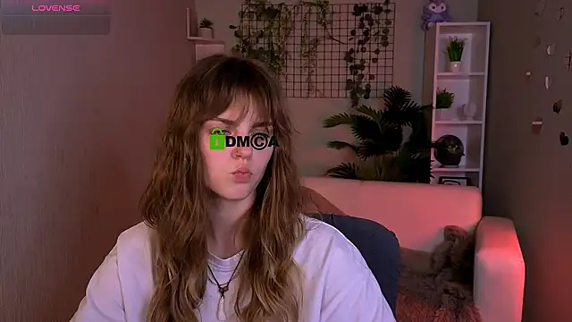 naya_may webcam
