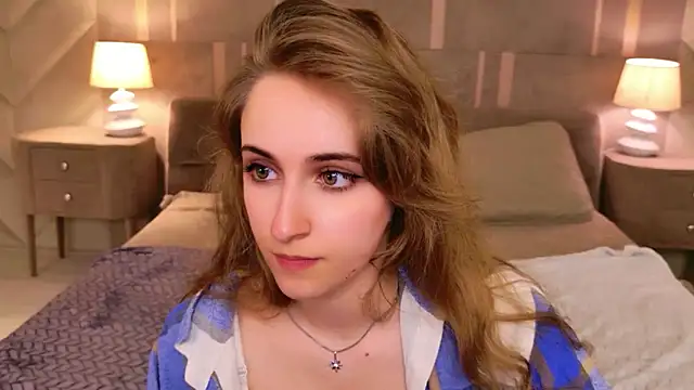 Tara_Keats webcam