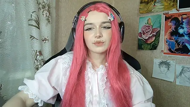 MilaTyan webcam