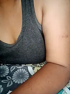 Hot-couple-GB webcam