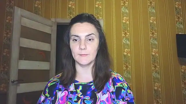warm_pearl webcam