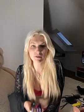 MimiLliiyy webcam