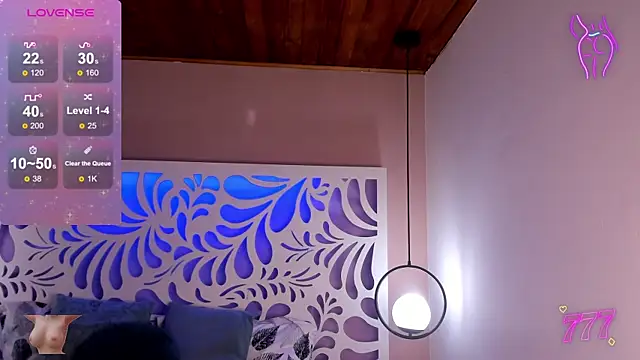 emilyy_sofiaa webcam
