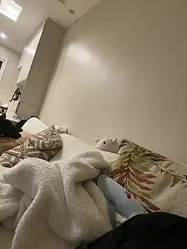 qianduoduo521 webcam