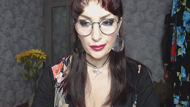 Aziza1 webcam