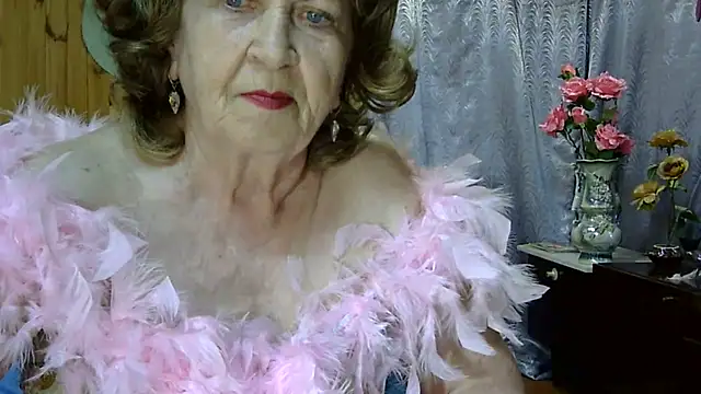 Emma52610 webcam